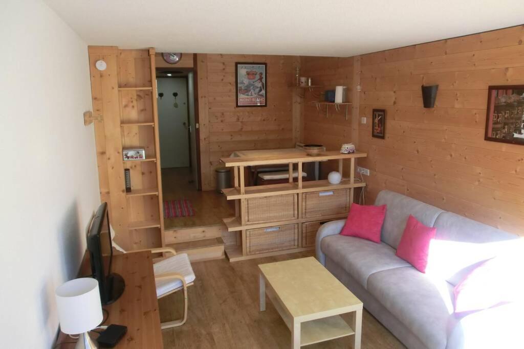 Appartement Studio Front De Neige, Acces Direct Aux Pistes Isola 2000 Exteriör bild